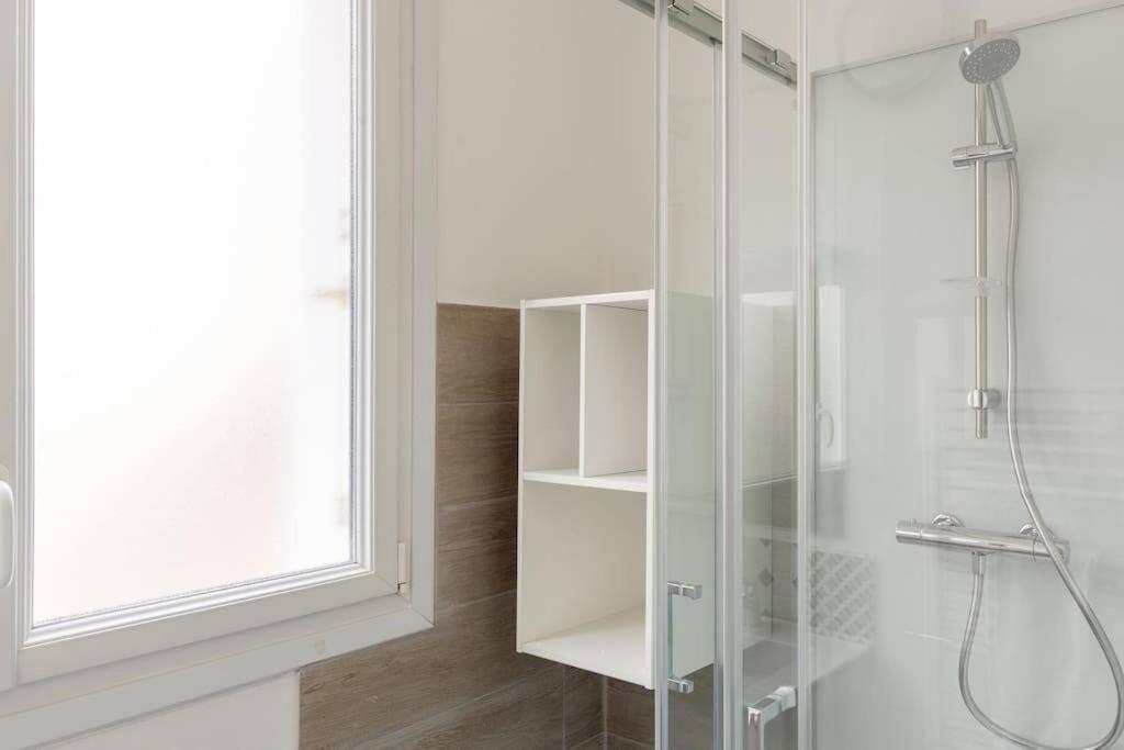 Appartement Studio neuf et tranquille en plein coeur de ville/Siam/Proche tramway [Zola] *